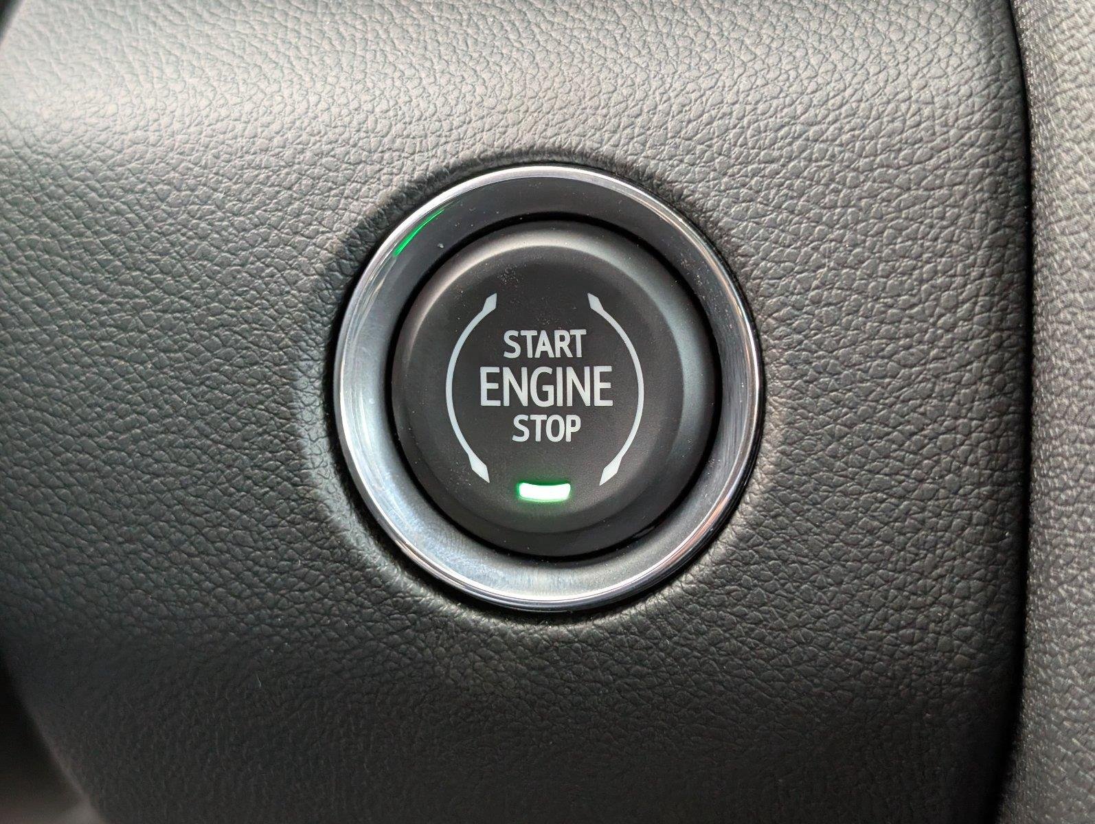 New 2027 Summit White GMC Elevation image 24