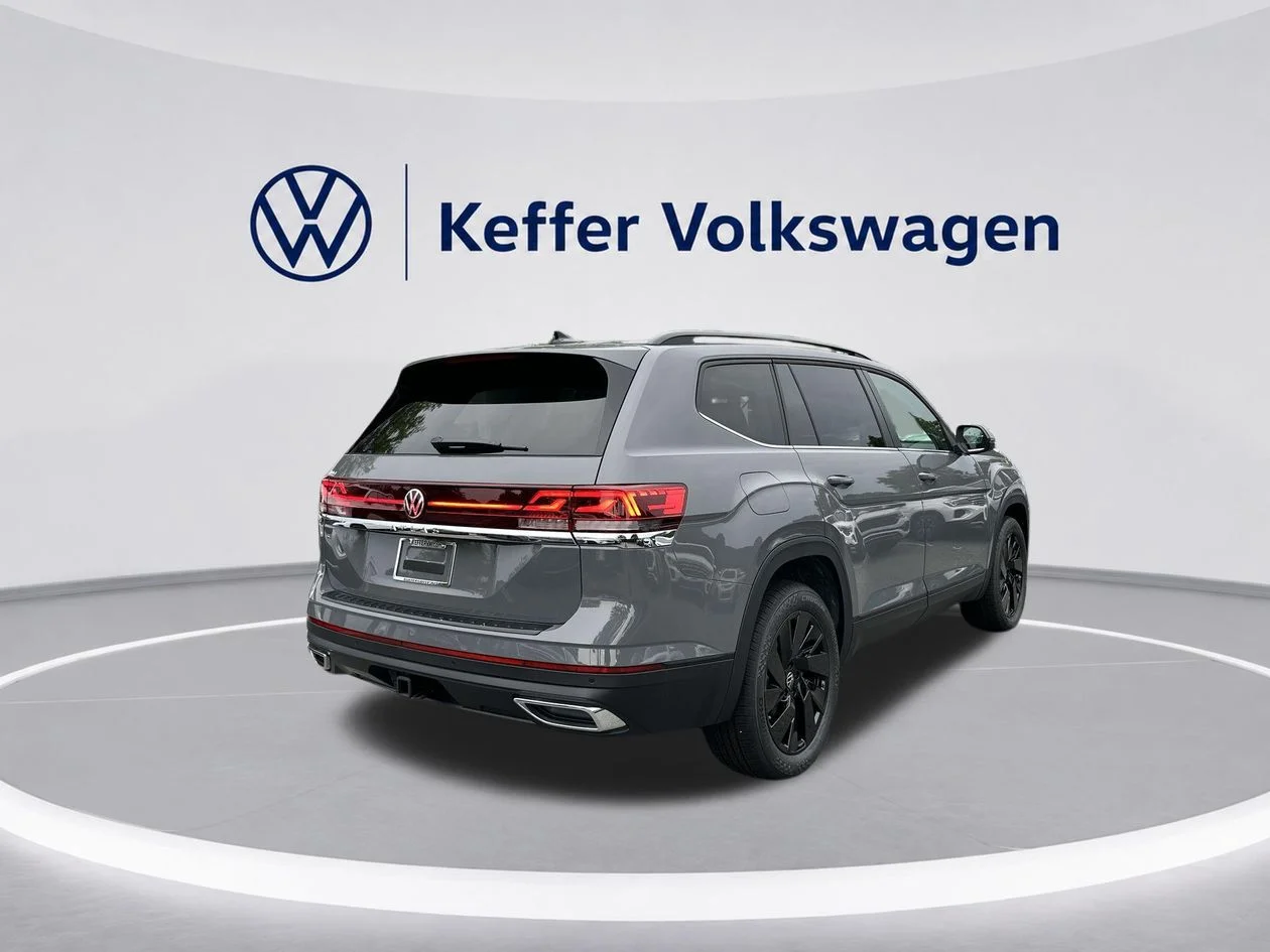 New 2026 Gray Volkswagen 2.0T SE w/Technology image 5