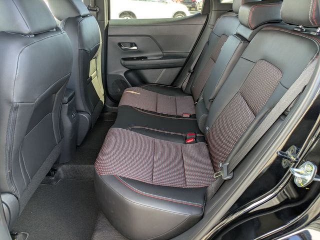 2026 Nissan KICKS SR - Photo 27