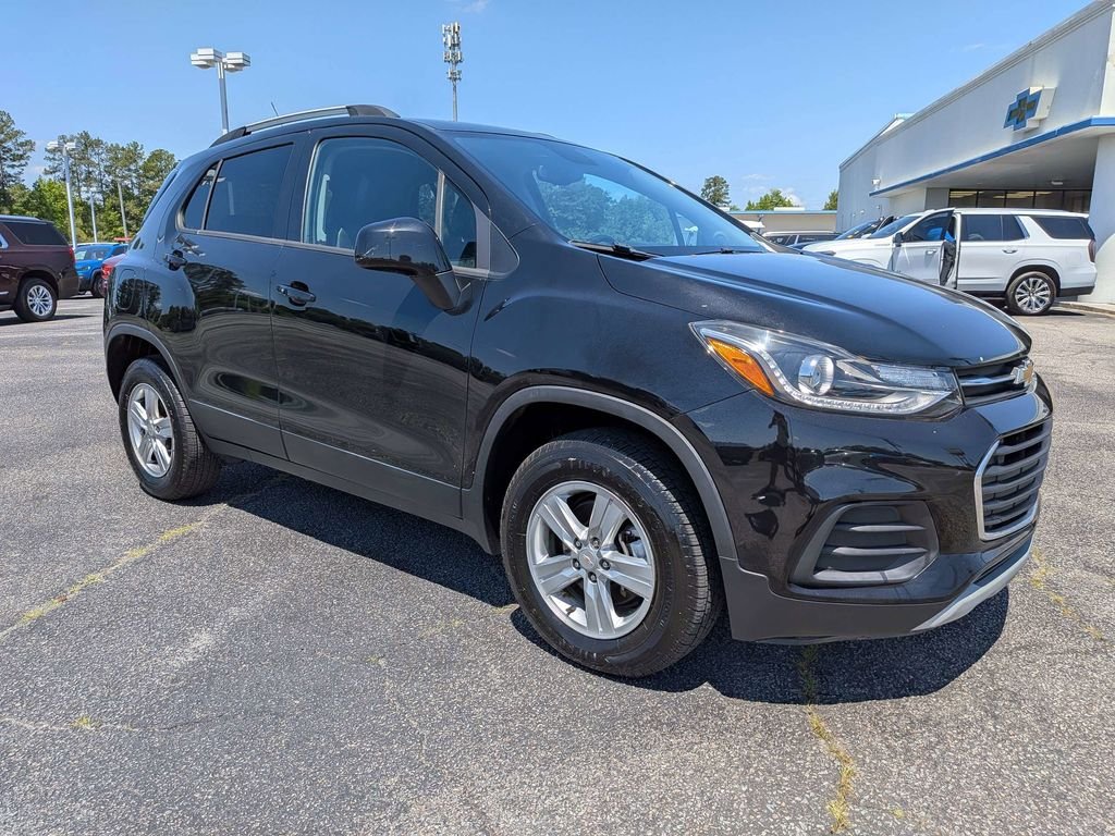 Used 2022 Black Chevrolet LT image 1