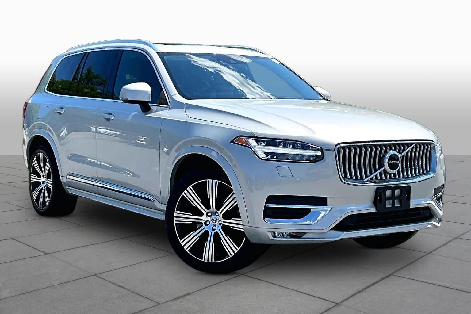 Used 2021 Birch Light Metallic Volvo Inscription image 3