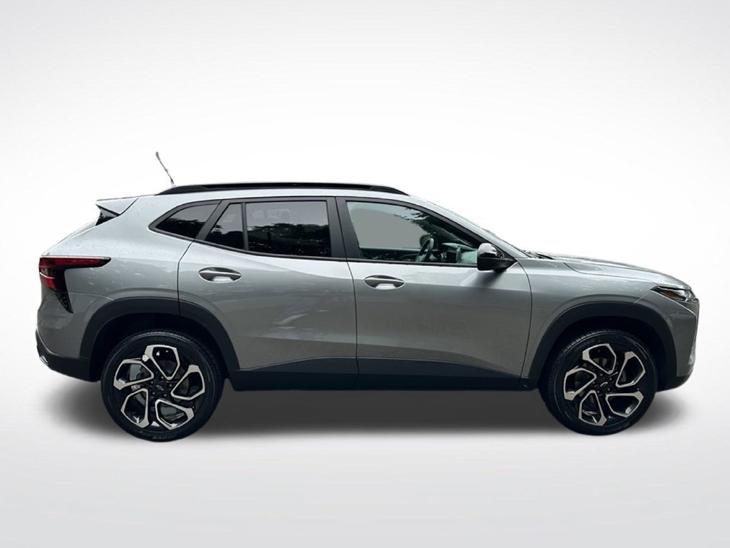 2024 Chevrolet Trax RS - Photo 7