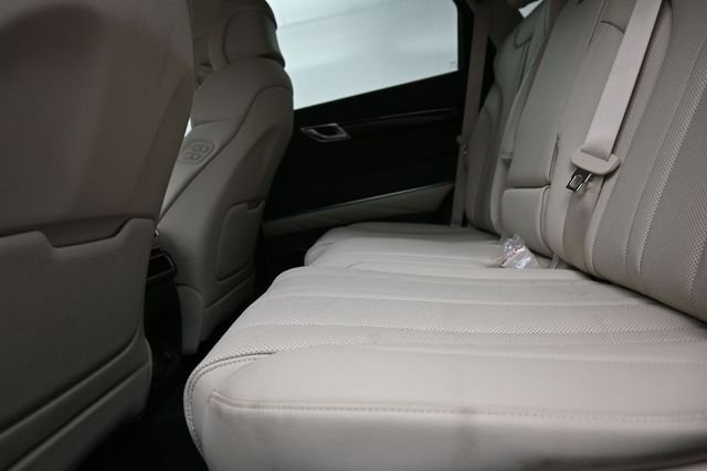 2026 GENESIS GV80 Standard - Photo 16