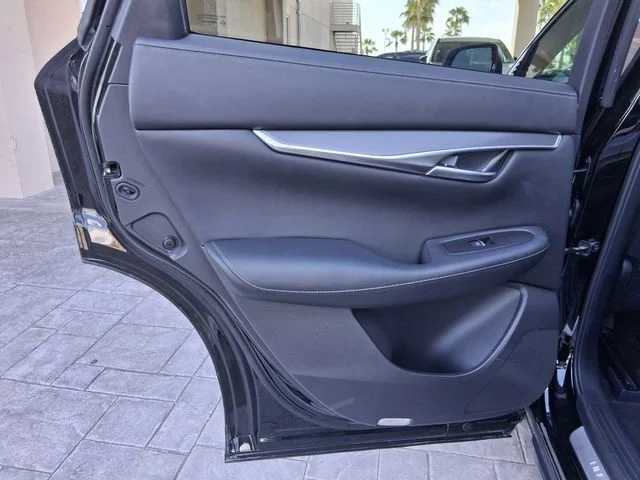 Used 2025 Black INFINITI LUXE image 21