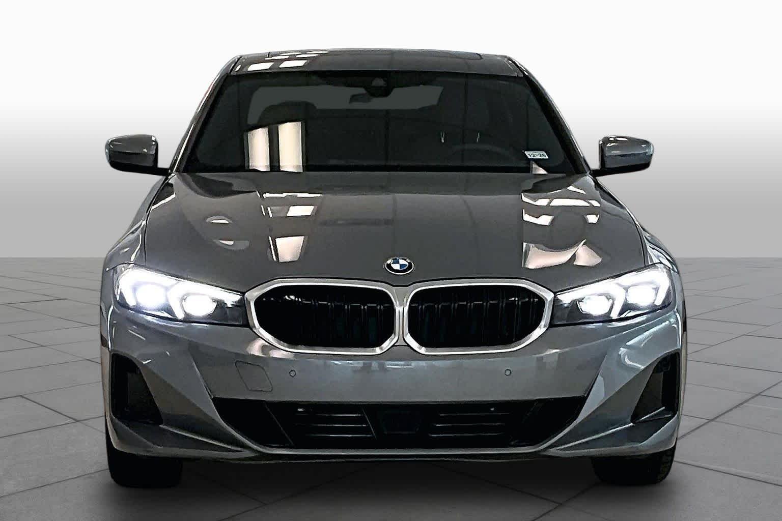 Used 2025 Skyscraper Grey Metallic BMW 330i image 3