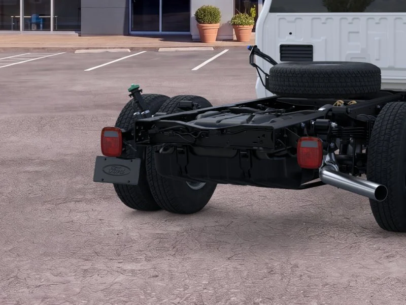 New 2026 Oxford White Ford F-350® XL image 21