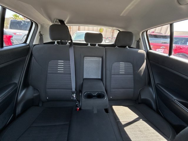 Used 2018 White Kia LX image 19