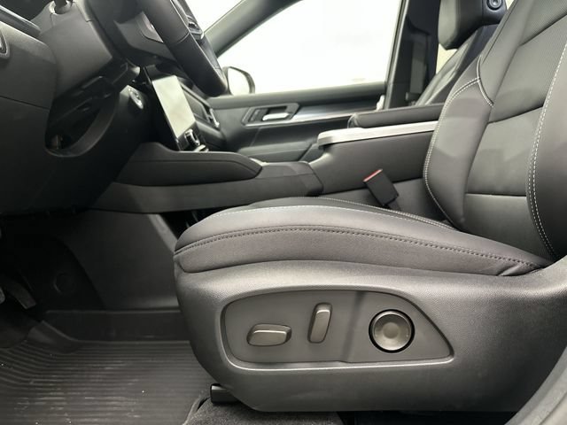 New 2027 Summit White GMC Elevation image 15
