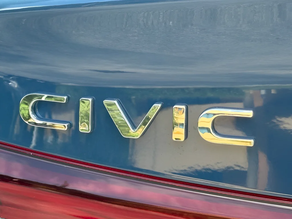 2025 Honda Civic Sport Touring - Photo 35