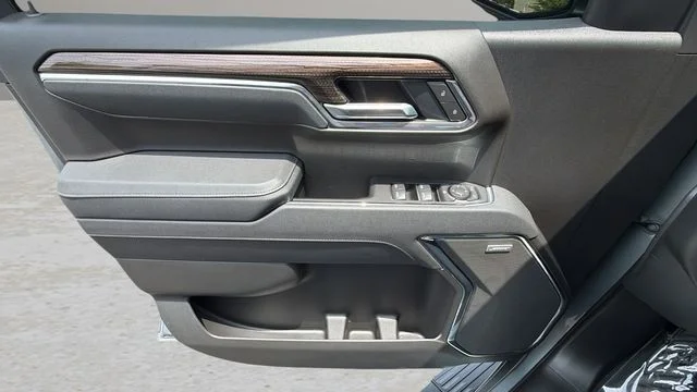 Used 2026 Gray Chevrolet LT Trail Boss image 17