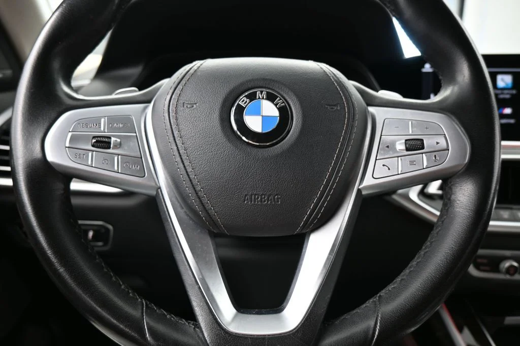 Used 2020 Mineral White Metallic BMW xDrive40i image 31