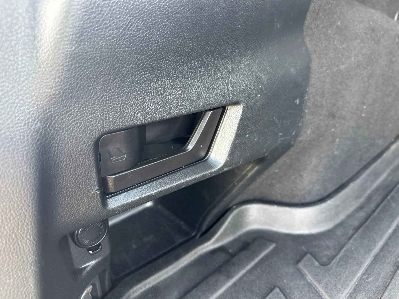 Used 2018 Red Subaru 2.5i Premium image 26
