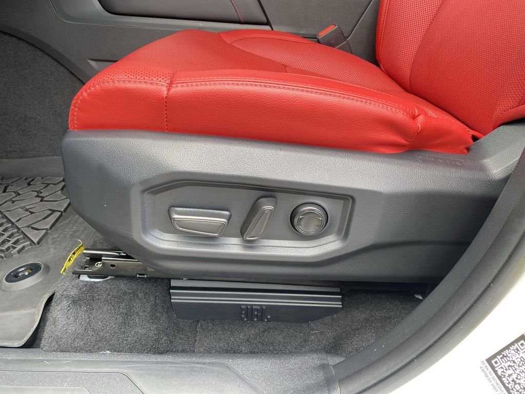 2025 Toyota Sequoia TRD Pro - Photo 12