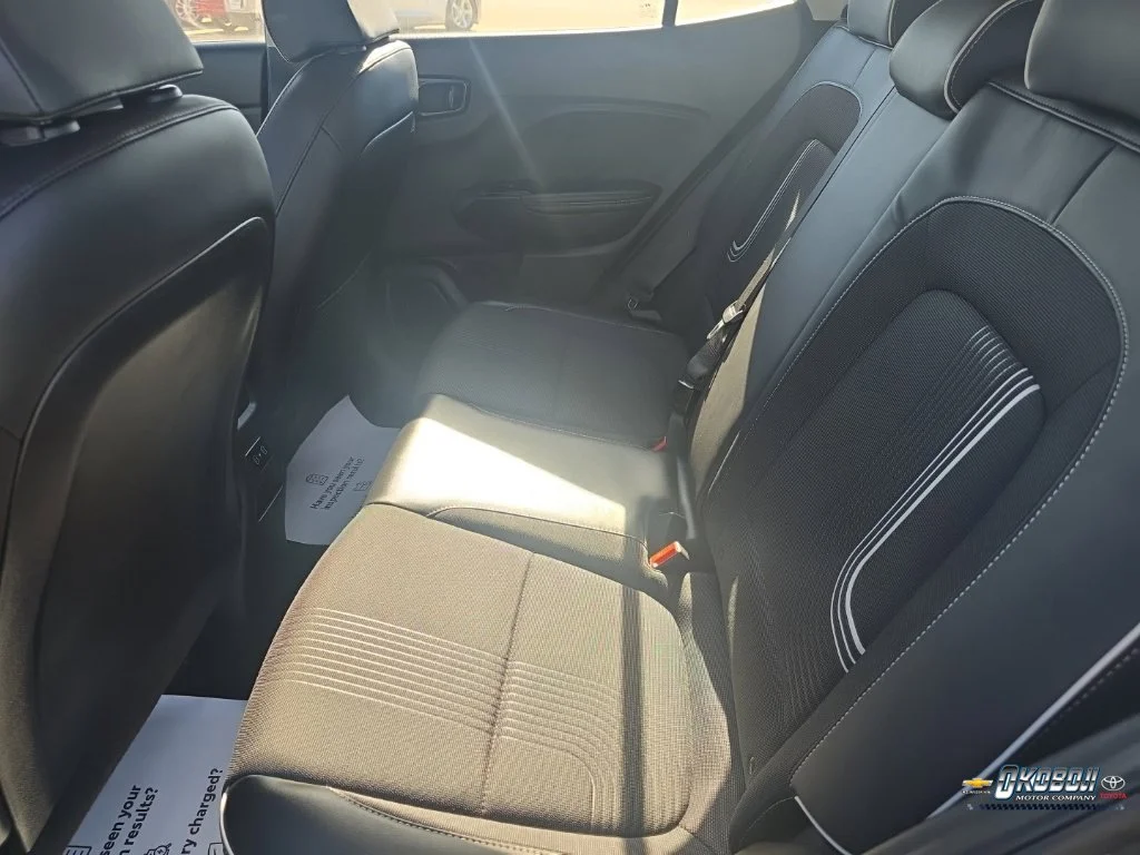 2024 Hyundai Venue Limited - Photo 20