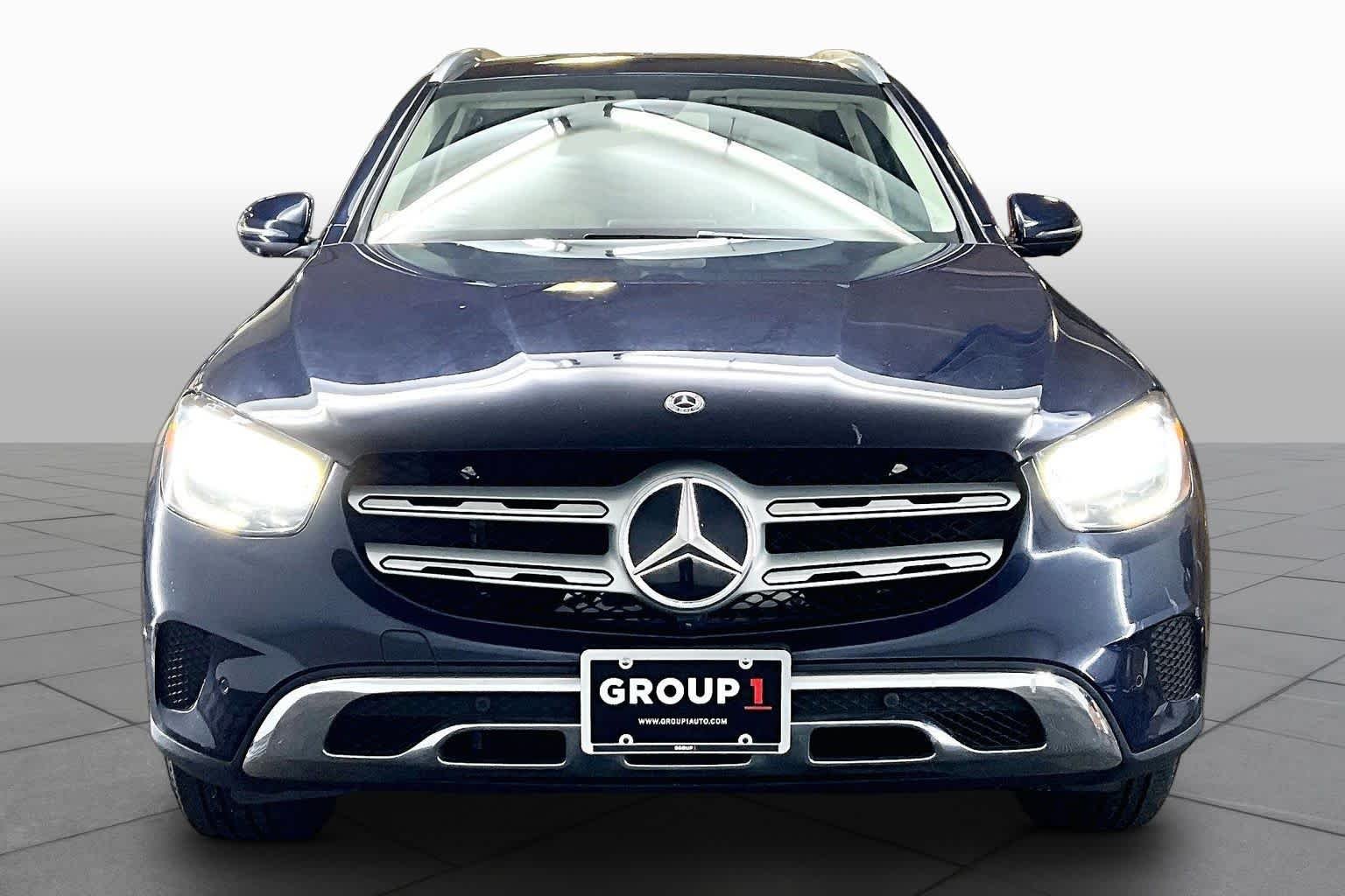 Used 2020 Lunar Blue Metallic Mercedes-Benz GLC 300 image 4