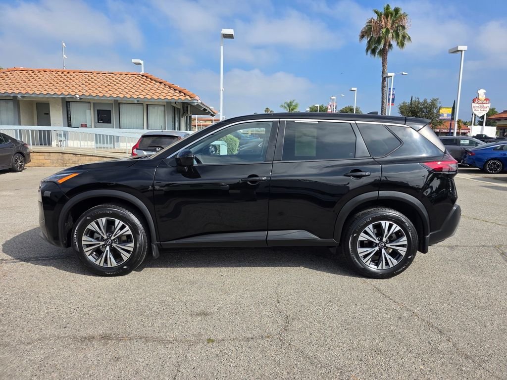 Used 2023 Black Nissan SV image 9