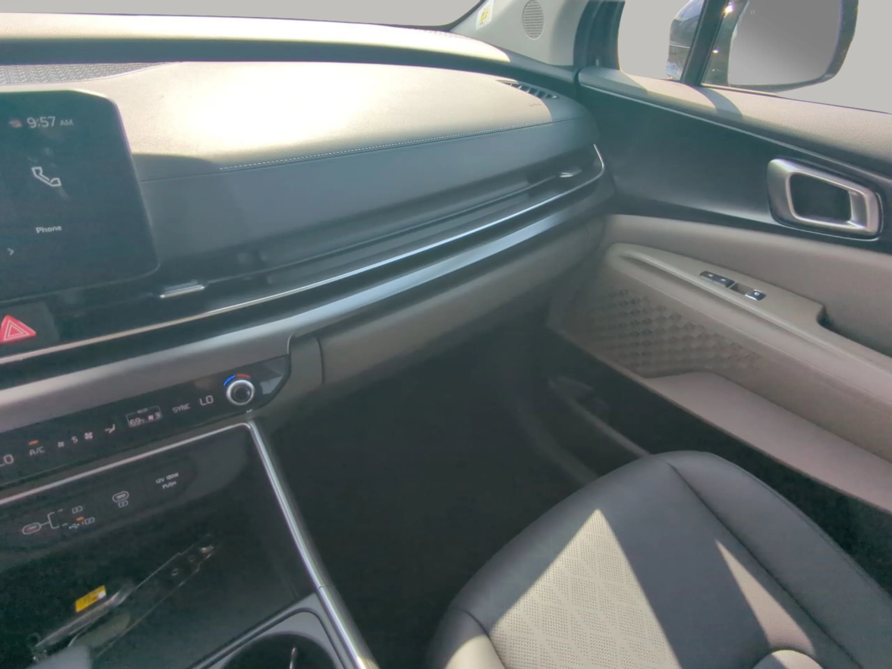 New 2026 Deep Chroma Blue Kia LXS image 15