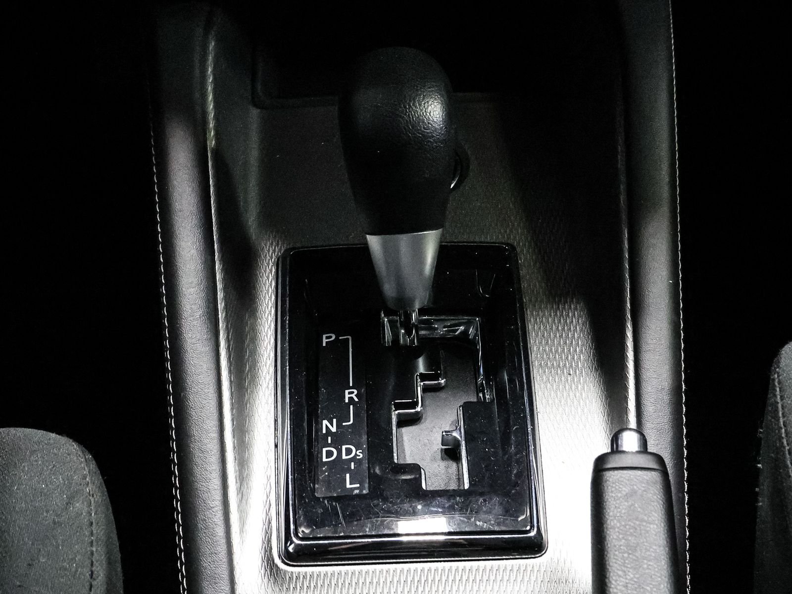 2025 Mitsubishi Outlander Sport ES - Photo 26