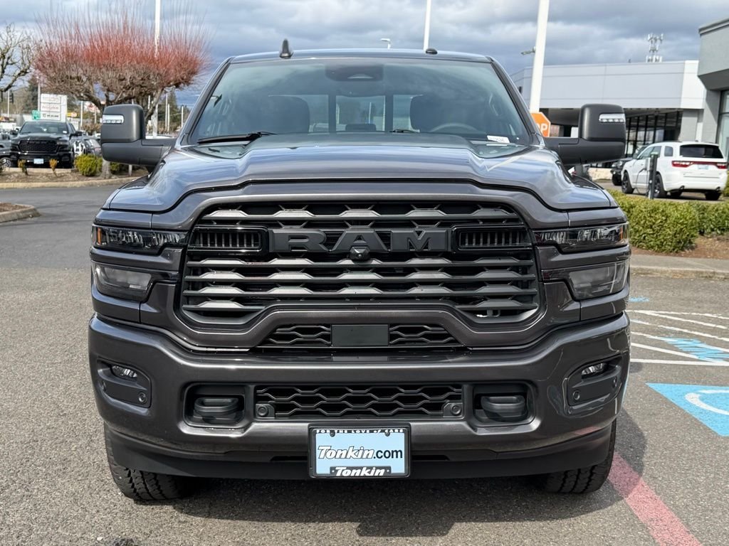 New 2026 Granite Crystal Metallic Clearcoat RAM Big Horn image 3