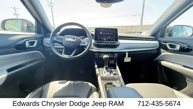 New 2026 Black Jeep Latitude image 34