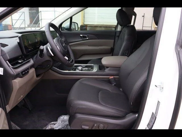 2026 Kia Carnival EX - Photo 21