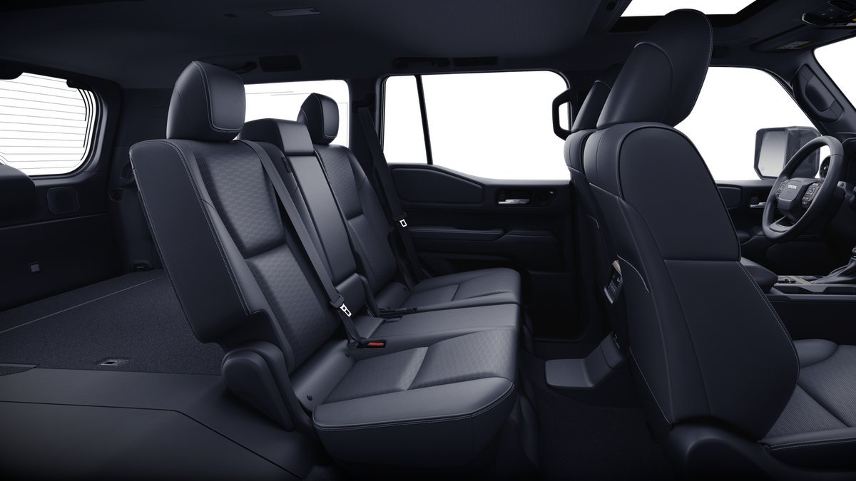 New 2027 Silver Toyota Land Cruiser image 21