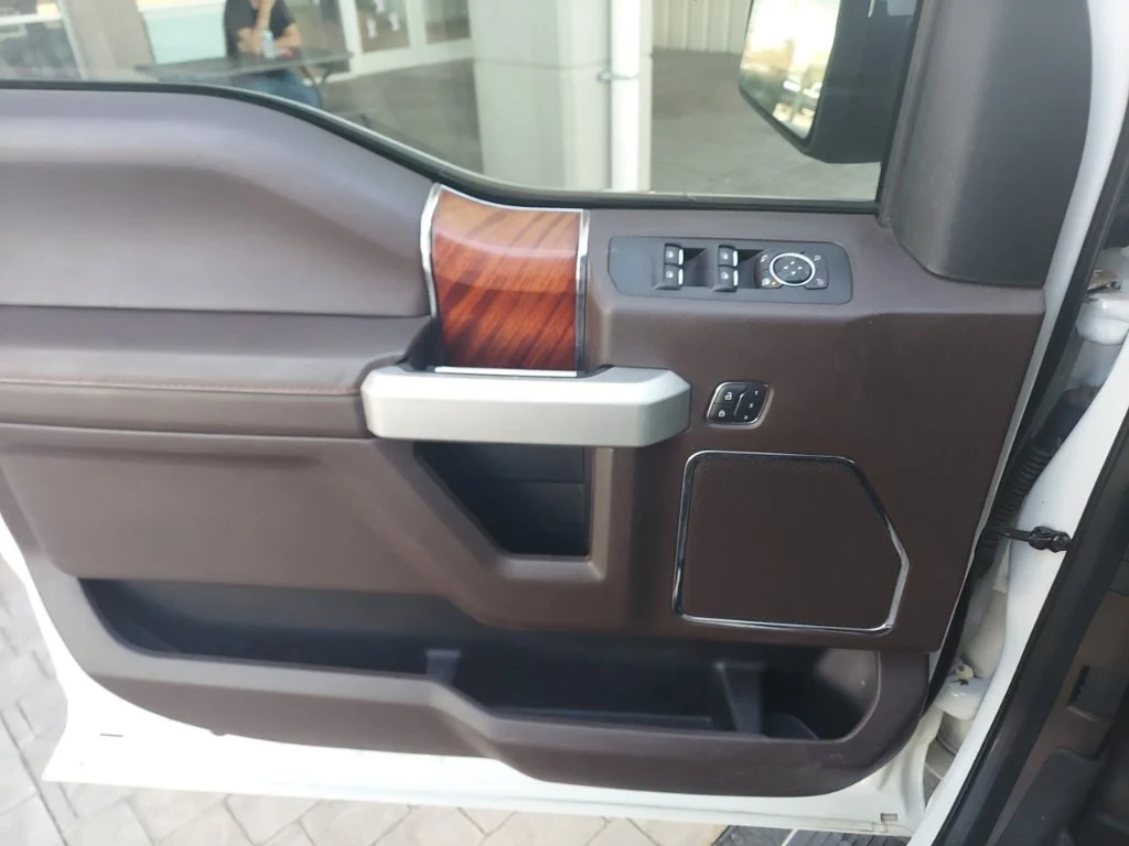 Used 2020 White Ford King Ranch image 17
