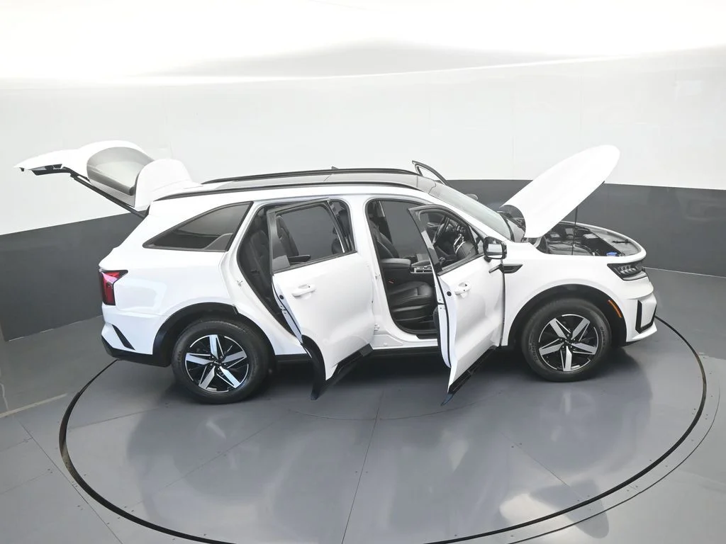 Used 2022 Glacial White Pearl Kia EX image 72