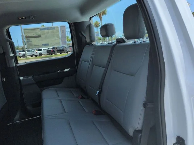 New 2026 Oxford White Ford F-450® XL image 14