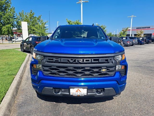Used 2022 Blue Chevrolet Custom image 3