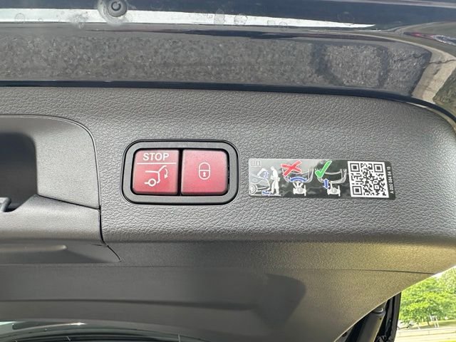 New 2026 Black Mercedes-Benz GLS 450 image 45