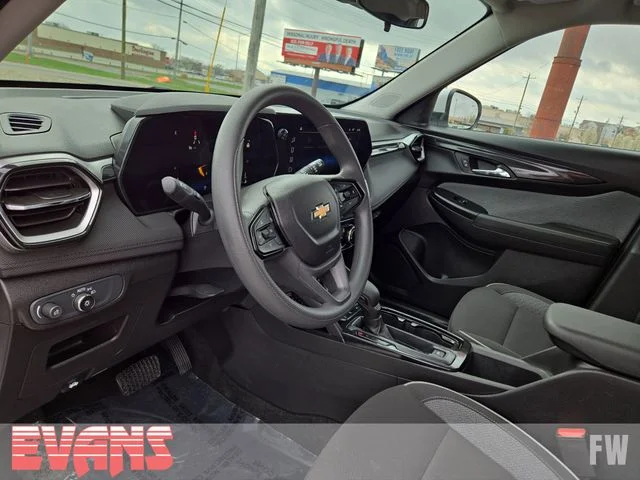Used 2024 White Chevrolet LT image 21