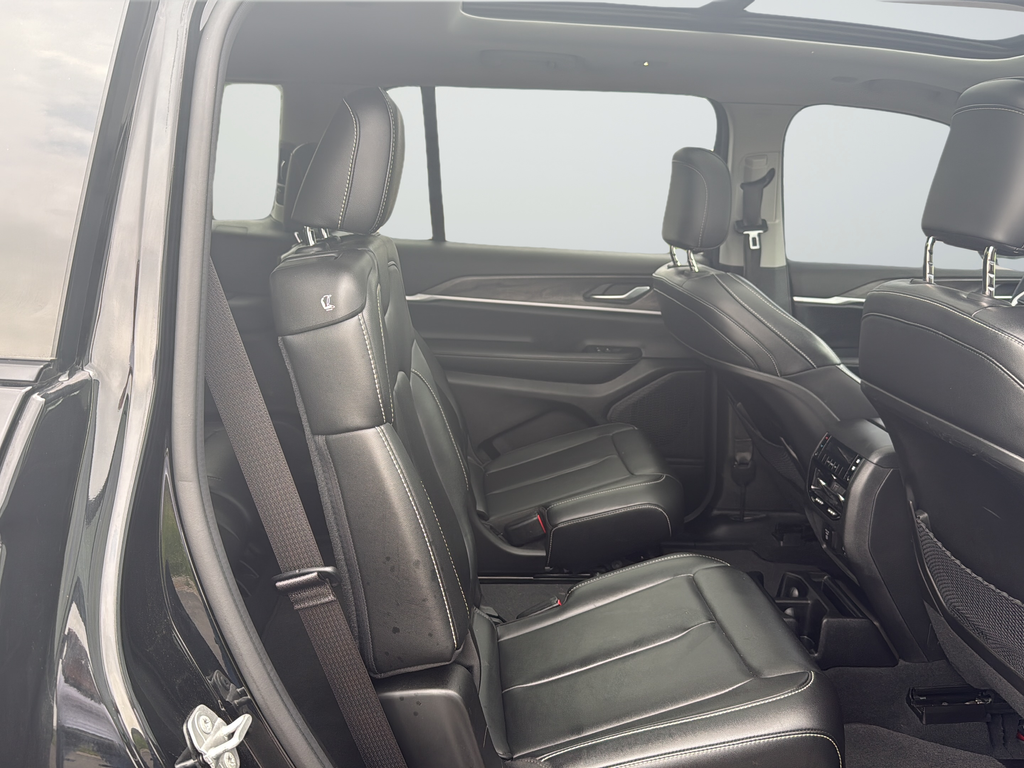 Used 2023 Black Jeep Limited image 14