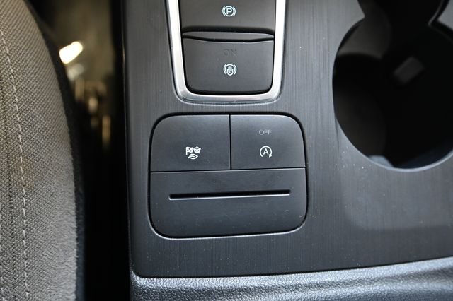 Used 2021 White Ford SE image 26