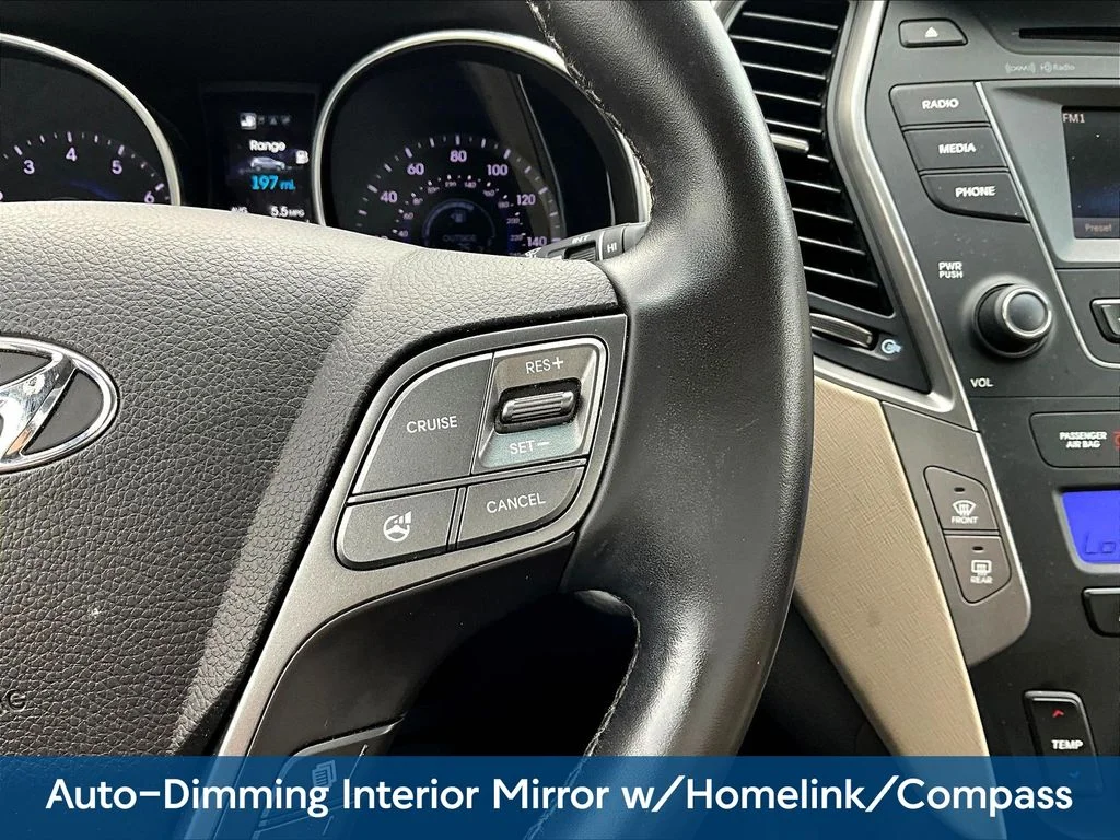 Used 2014 Green Hyundai Base image 15