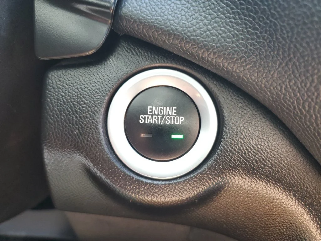 Used 2020 MOSAIC BLACK METALLIC Chevrolet LT image 22