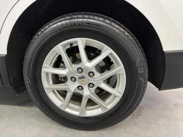 Used 2023 White Chevrolet LT image 8
