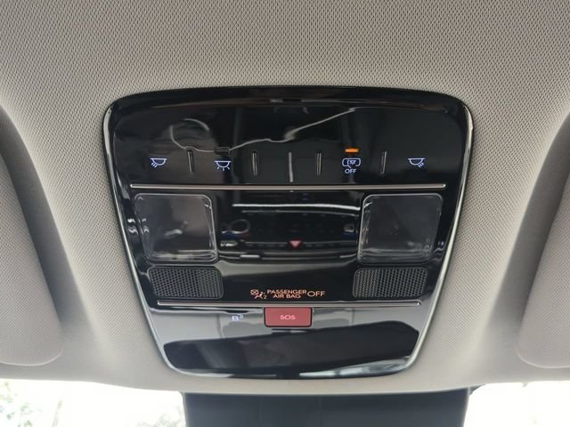 Used 2025 Blue Hyundai SEL image 25
