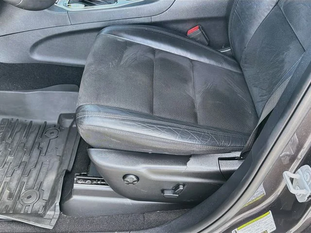 Used 2019 Gray Jeep Altitude image 20