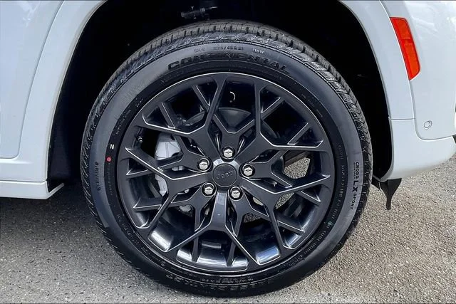 2025 Jeep Grand Cherokee Summit Reserve - Photo 12