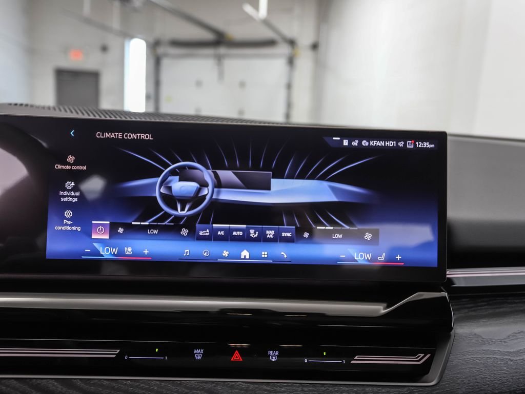 2026 BMW 5 Series 530i - Photo 18