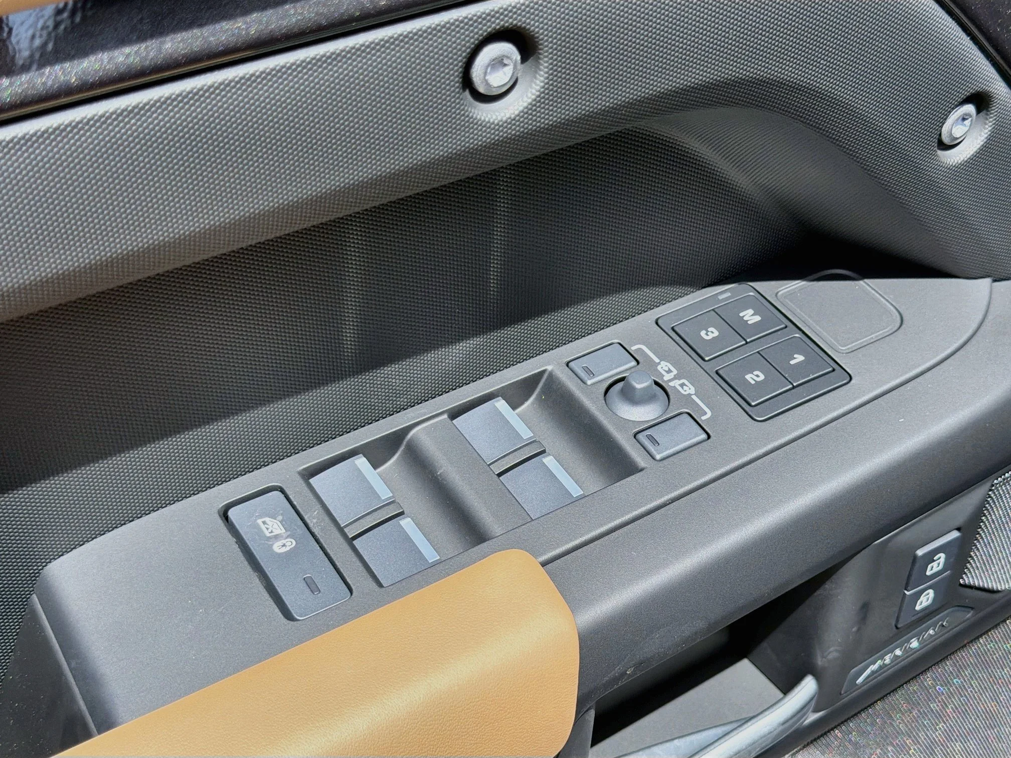 New 2026 Carpathian Grey Land Rover S image 24