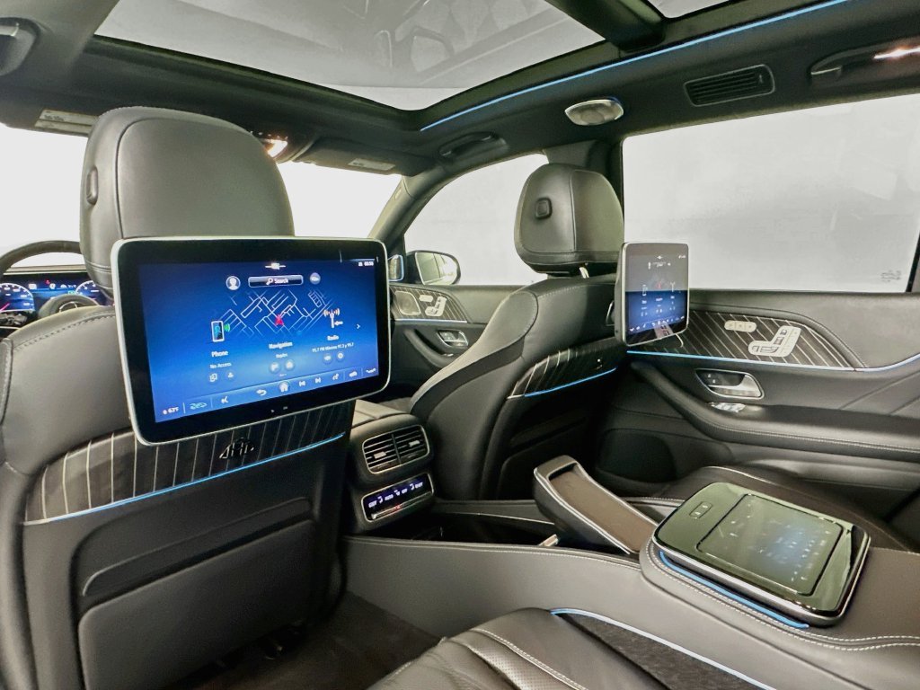 Certified Used 2026 White Mercedes-Benz Maybach GLS 600 image 26