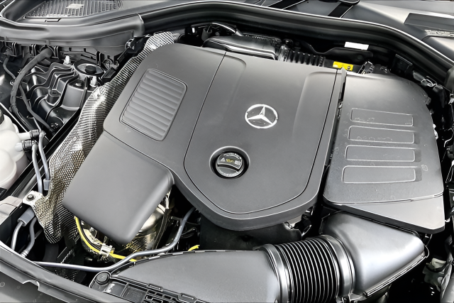 Used 2026 Gray Mercedes-Benz GLC 300 image 16