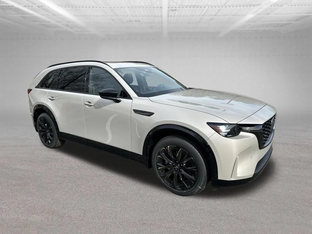 New 2026 Platinum Quartz Metallic Mazda 3.3 Turbo S Premium image 8