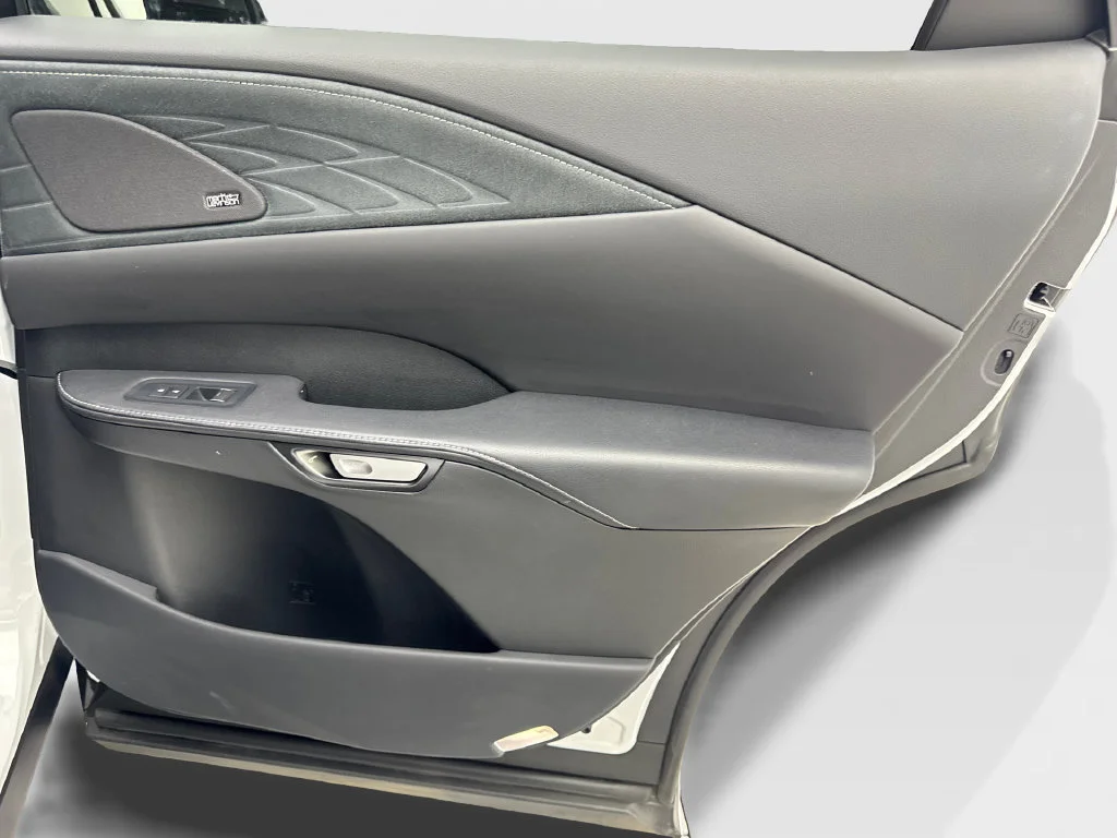 Used 2023 White Lexus 500h F SPORT Performance image 44
