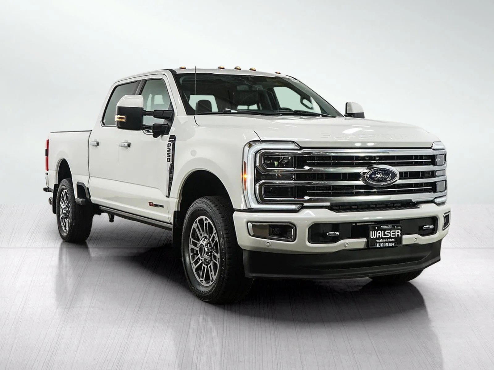 Used 2023 Star White Metallic Tri-Coat Ford Limited image 7