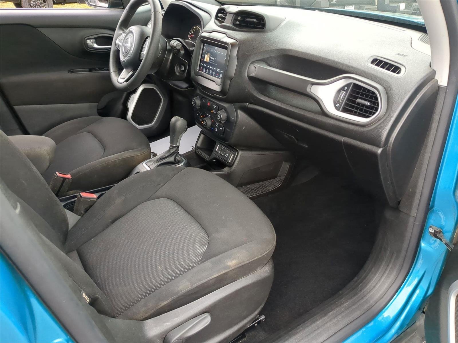 Used 2021 Bikini Metallic Clearcoat Jeep Sport image 37