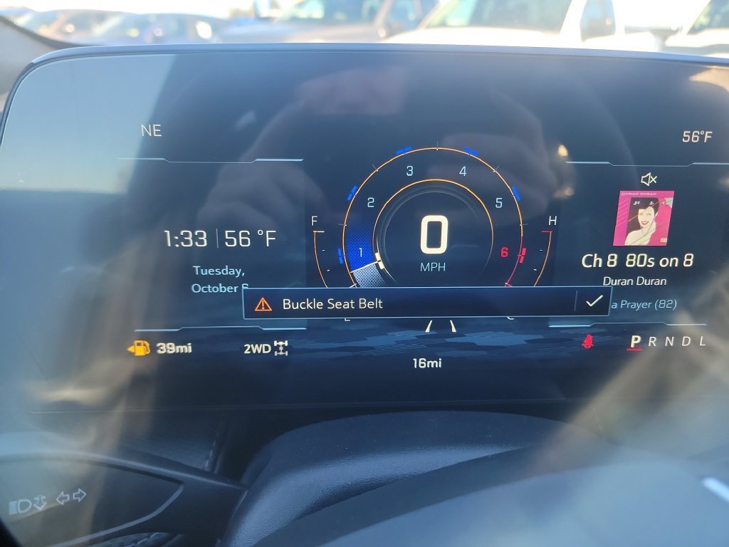 New 2027 Mosaic Black Metallic Chevrolet LT image 13