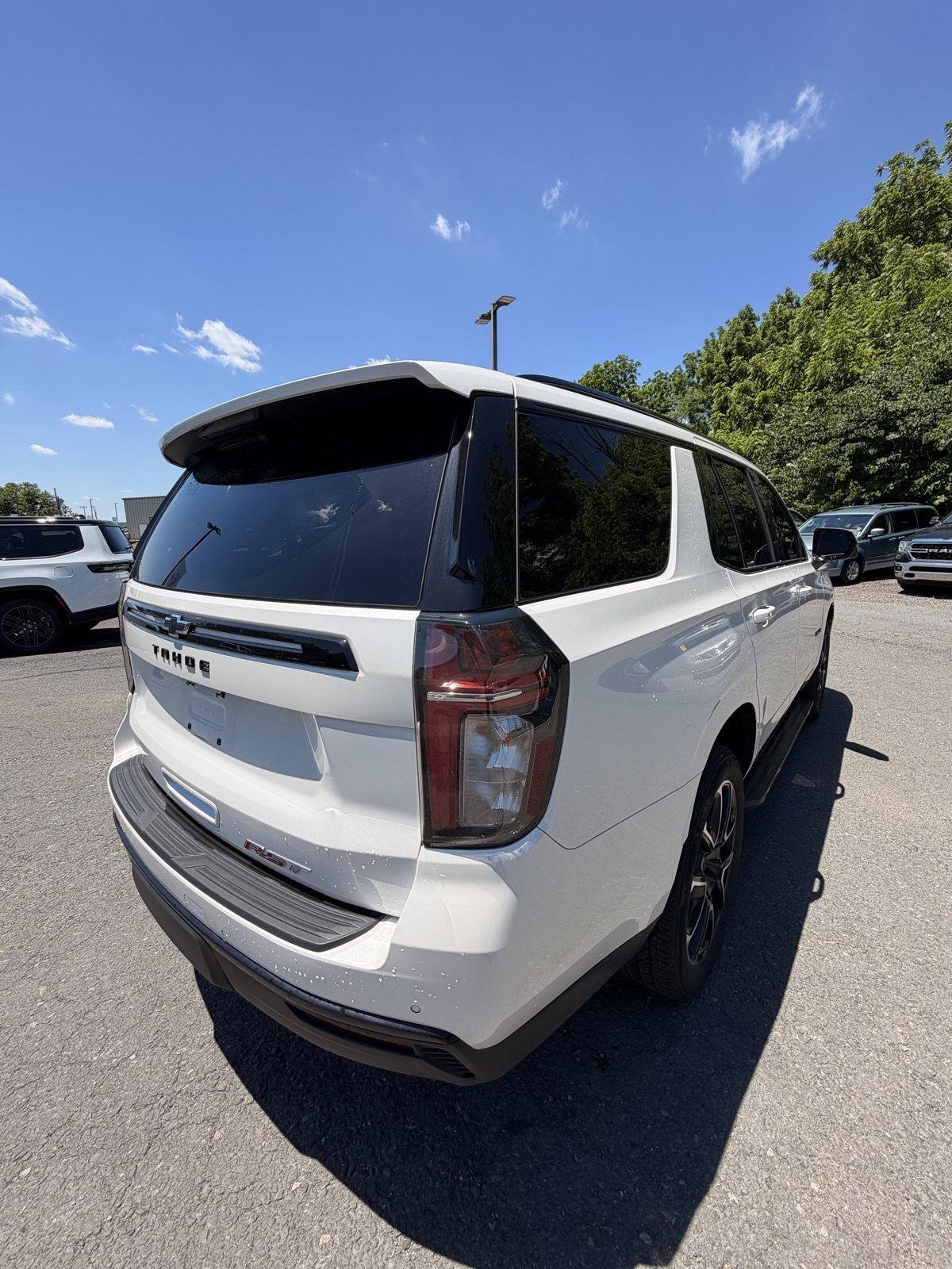 Used 2024 Iridescent Pearl Tricoat Chevrolet RST image 9